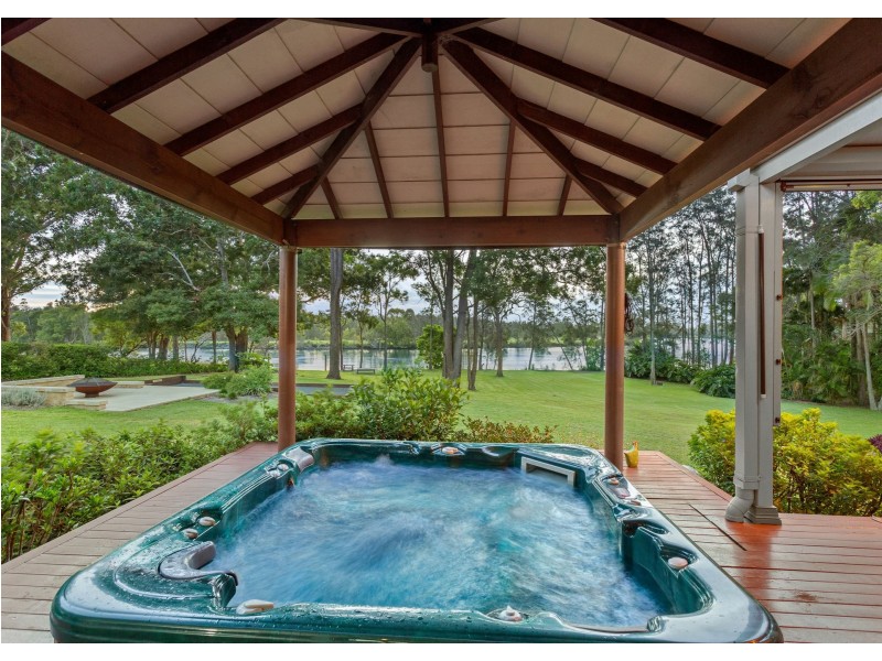 2 Riverview Place, Darawank NSW 2428