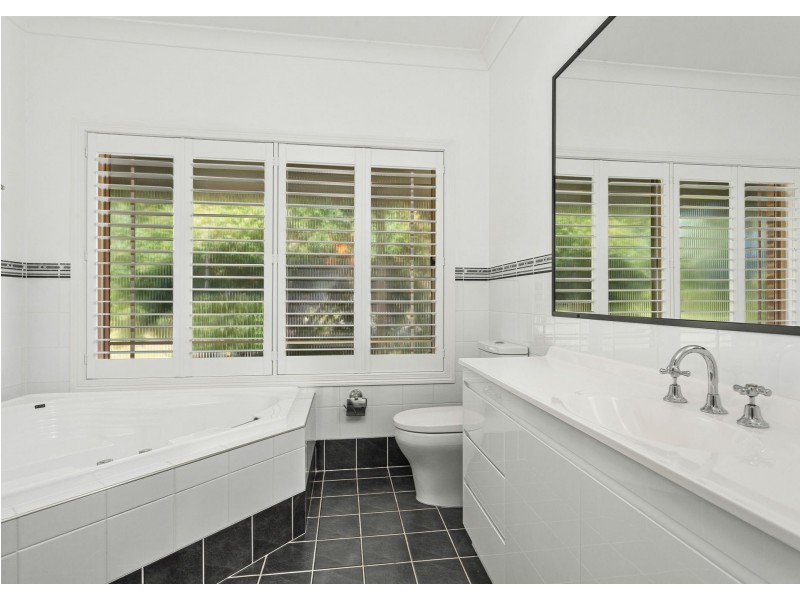 2 Riverview Place, Darawank NSW 2428