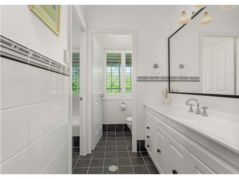 2 Riverview Place, Darawank NSW 2428