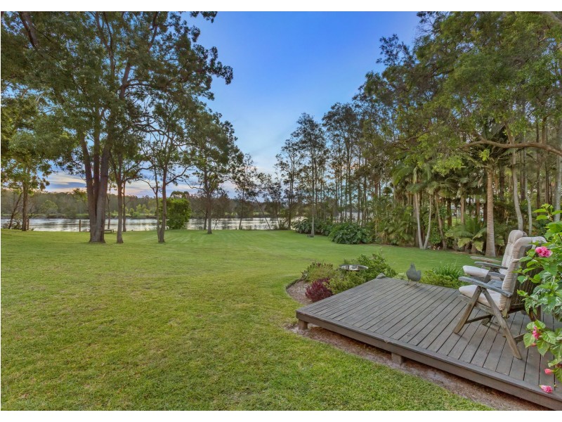 2 Riverview Place, Darawank NSW 2428