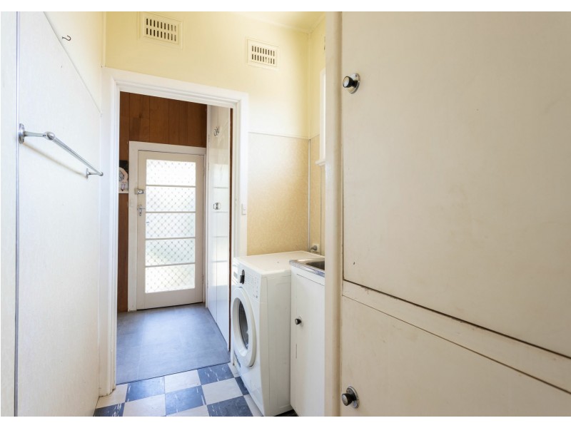 5 Edinburgh Drive, Taree NSW 2430