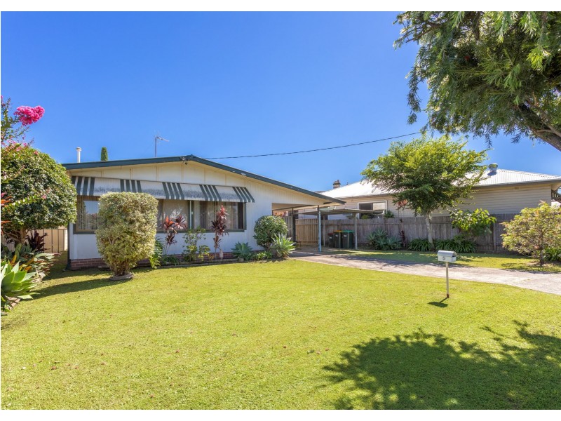 5 Edinburgh Drive, Taree NSW 2430