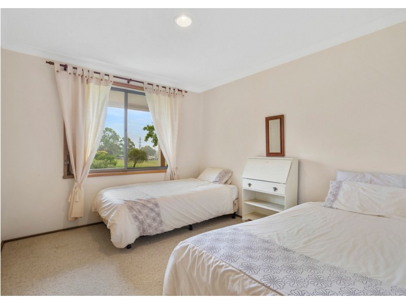 3 Sorrento Place, Taree NSW 2430