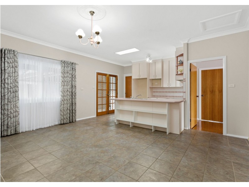 10 Campbell Street, Taree NSW 2430