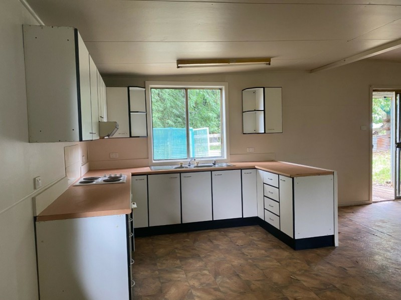 116 Long Point Road, Moorland NSW 2443