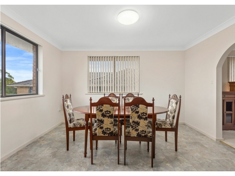 11 McLennan Street, Taree NSW 2430