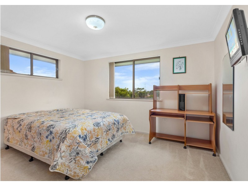 11 McLennan Street, Taree NSW 2430