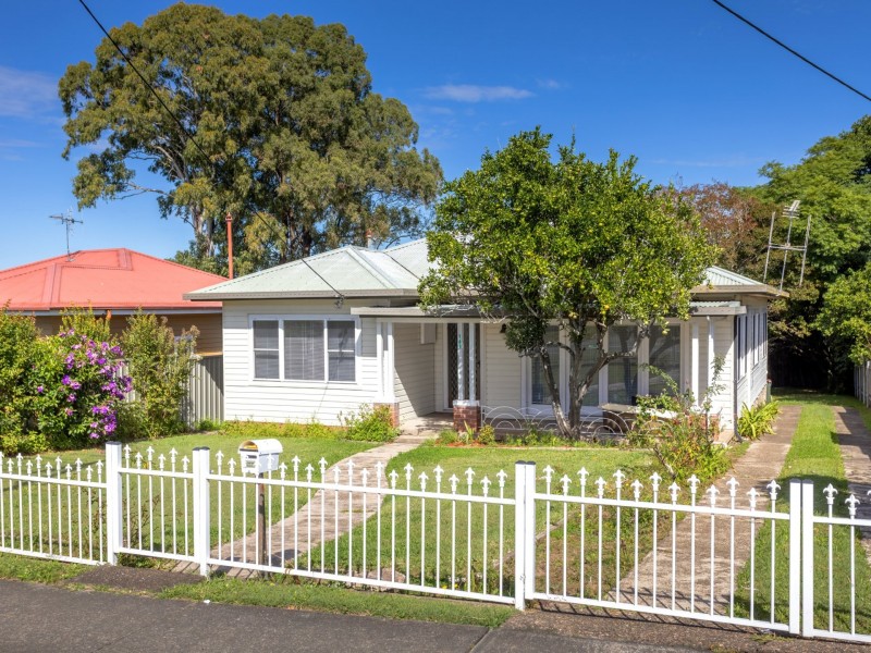 146 Commerce Street, Taree NSW 2430