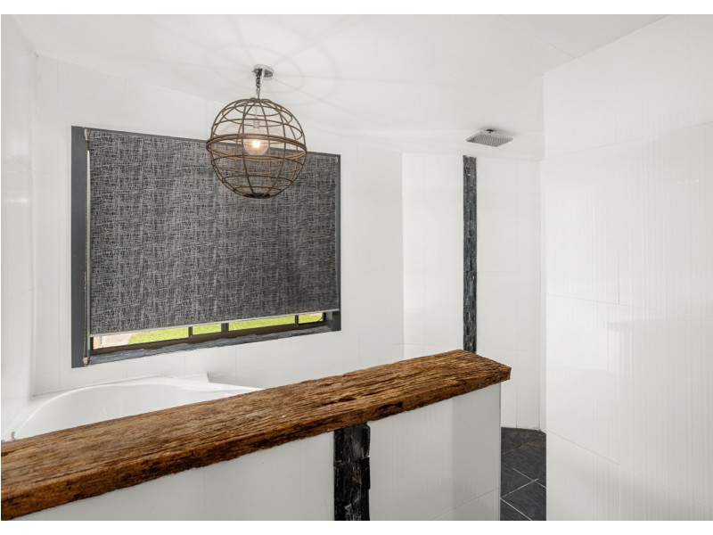 393 Hogans Road, Upper Lansdowne NSW 2430