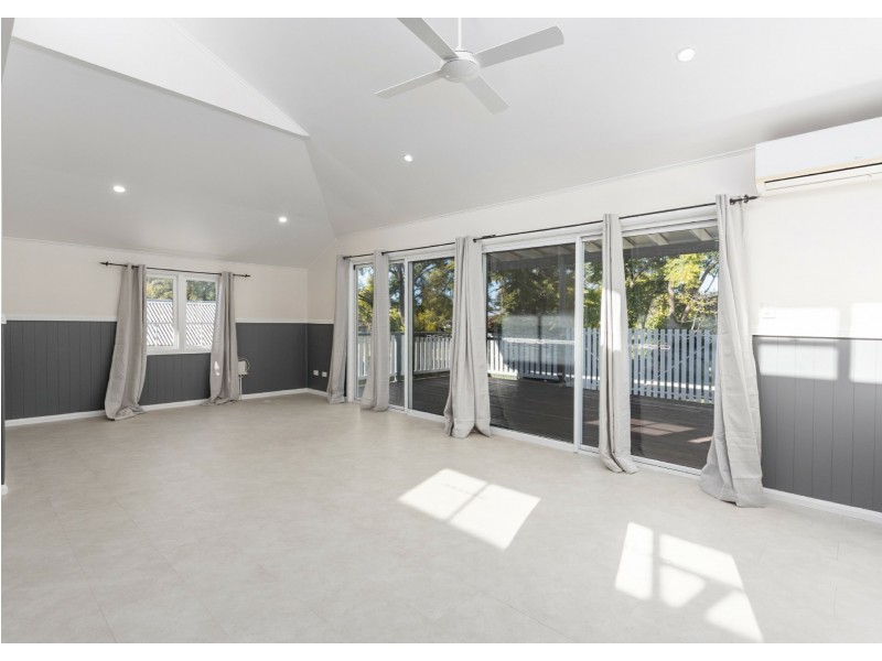 16 Canget Street, Wingham NSW 2429