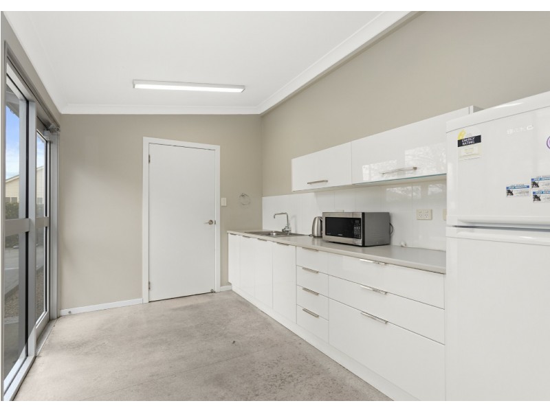 80 High Street, Taree NSW 2430