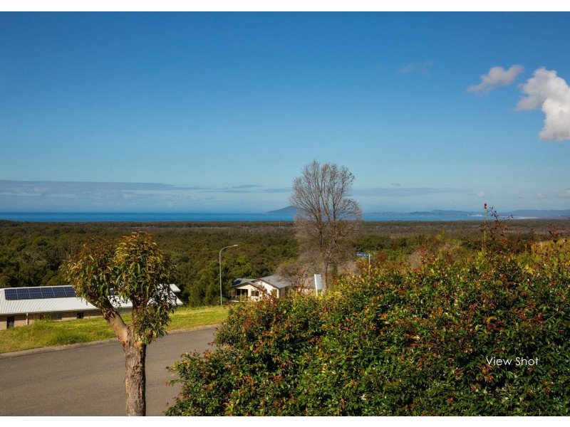 37 Coastal View Drive, Tallwoods Village NSW 2430