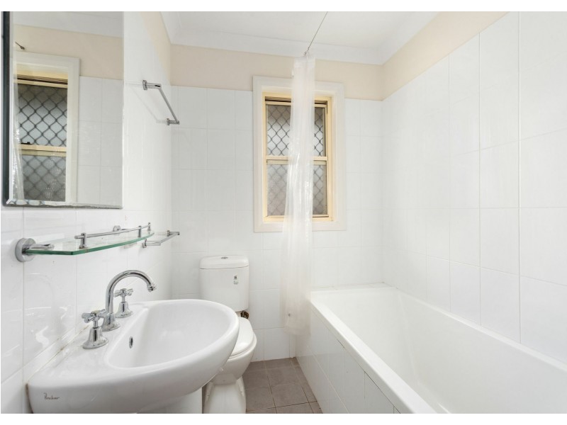 8 Pindari Crescent, Taree NSW 2430