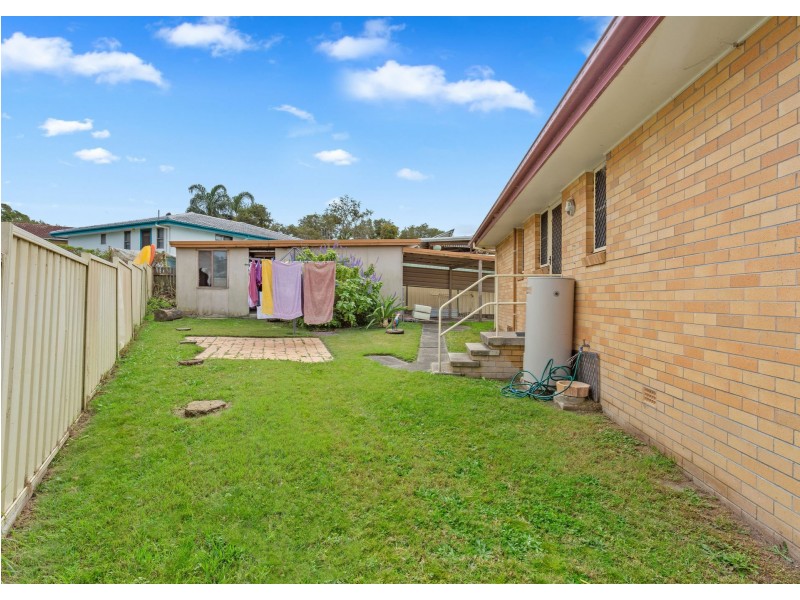 8 Pindari Crescent, Taree NSW 2430