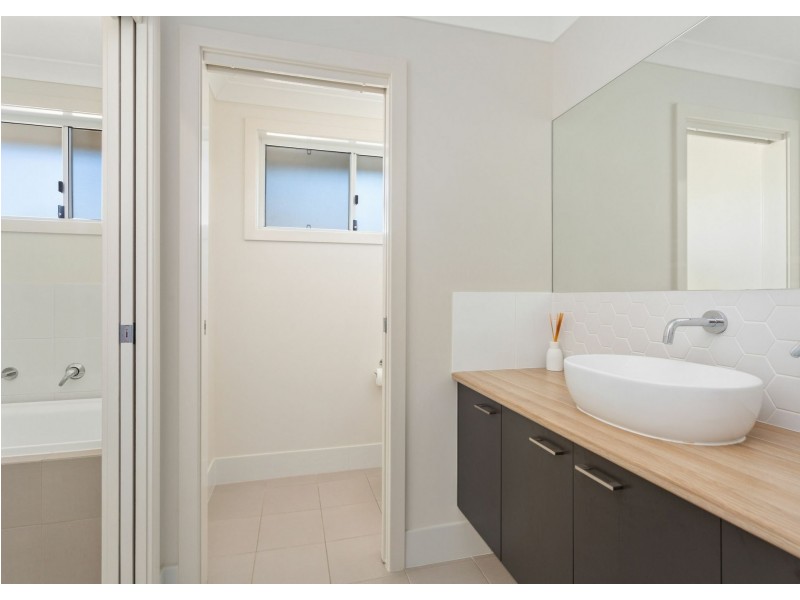 13 Melaleuca Place, Taree NSW 2430