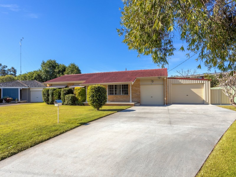 13 Whitby Close, Taree NSW 2430