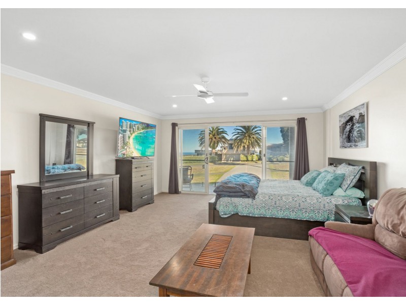 28 Eastern Valley Way, Tallwoods Village NSW 2430