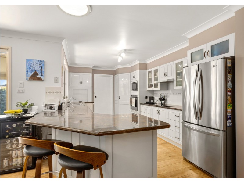 25 Petken Drive, Taree NSW 2430