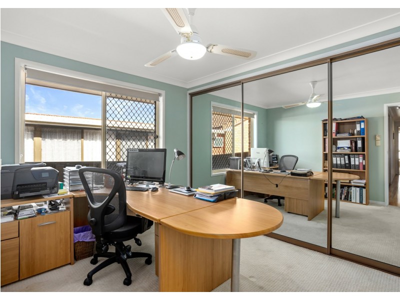 25 Petken Drive, Taree NSW 2430