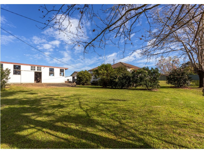 4-6 Victoria Street, Taree NSW 2430