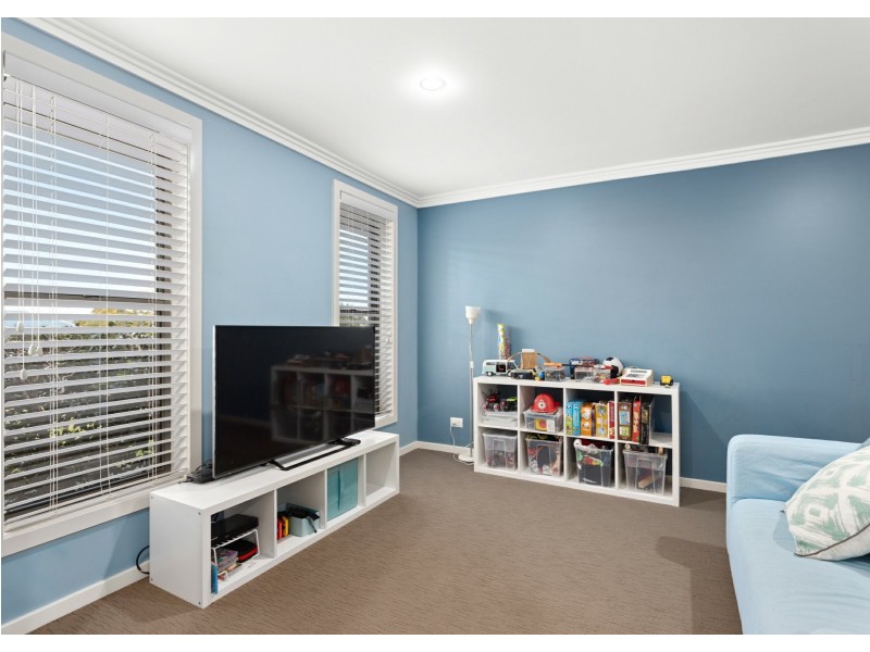 17 Edinburgh Drive, Taree NSW 2430