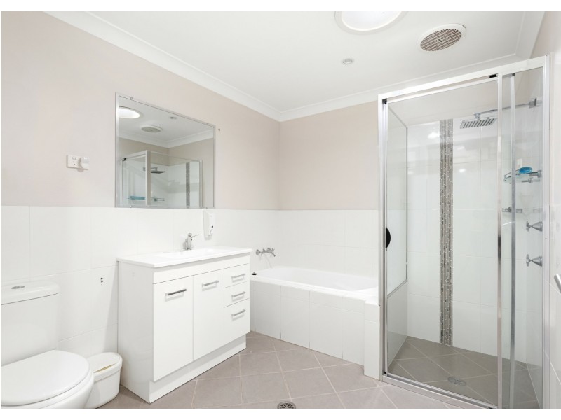 17 Edinburgh Drive, Taree NSW 2430