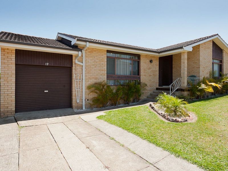 12 Dugdale Avenue, Taree NSW 2430