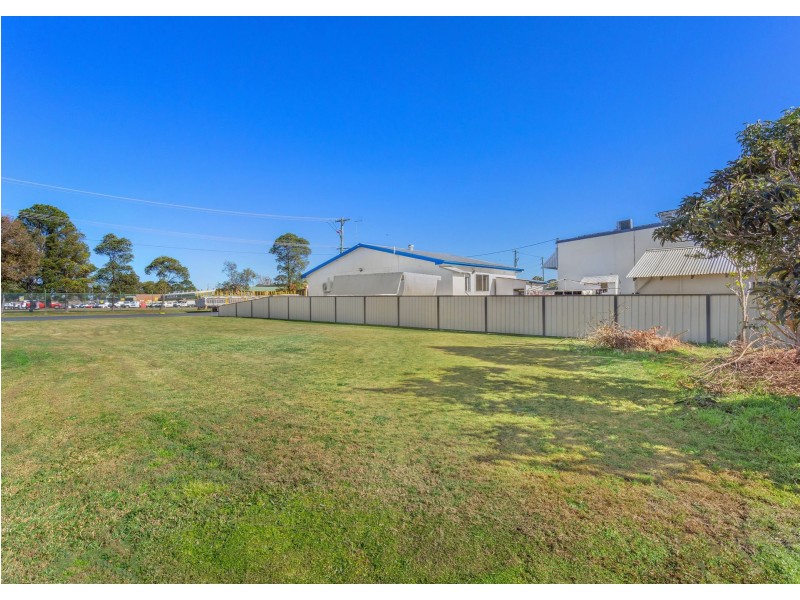 43-45 Whitbread Street, Taree NSW 2430