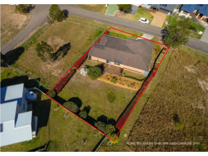 8 Illusions Court, Tallwoods Village NSW 2430