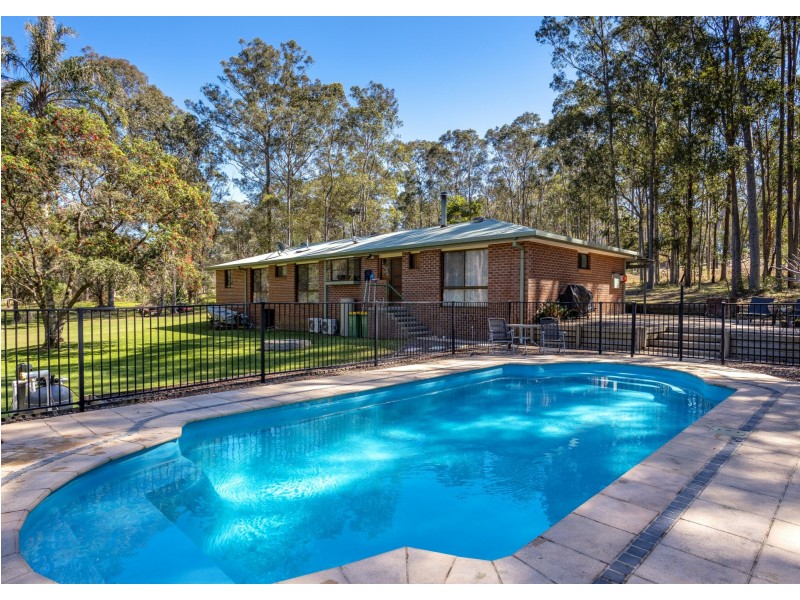 11 Nimoola Drive, Taree NSW 2430