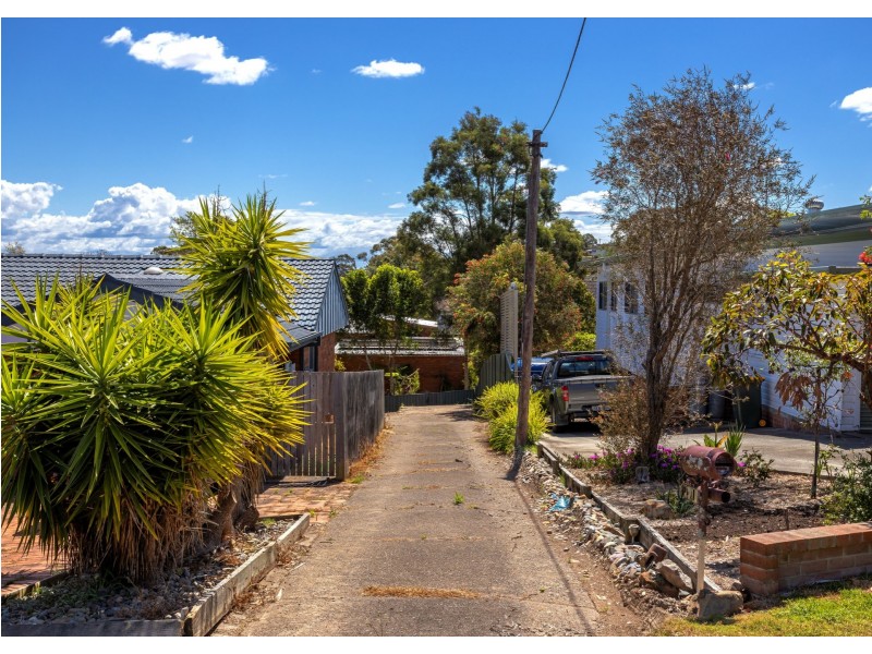 11 Bahtoo Parade, Taree NSW 2430