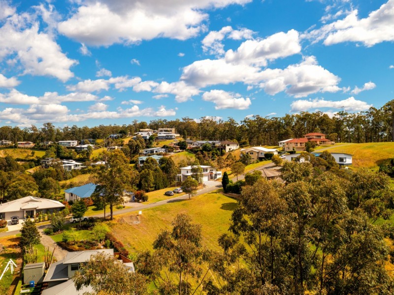 10 The Saddle, Tallwoods Village NSW 2430