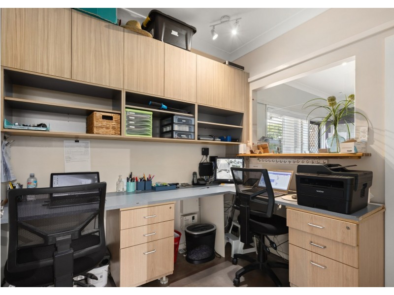 13 Bent Street, Wingham NSW 2429