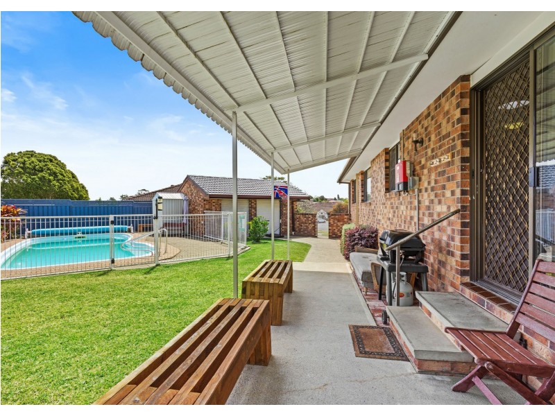 13 Craiglea Close, Taree NSW 2430