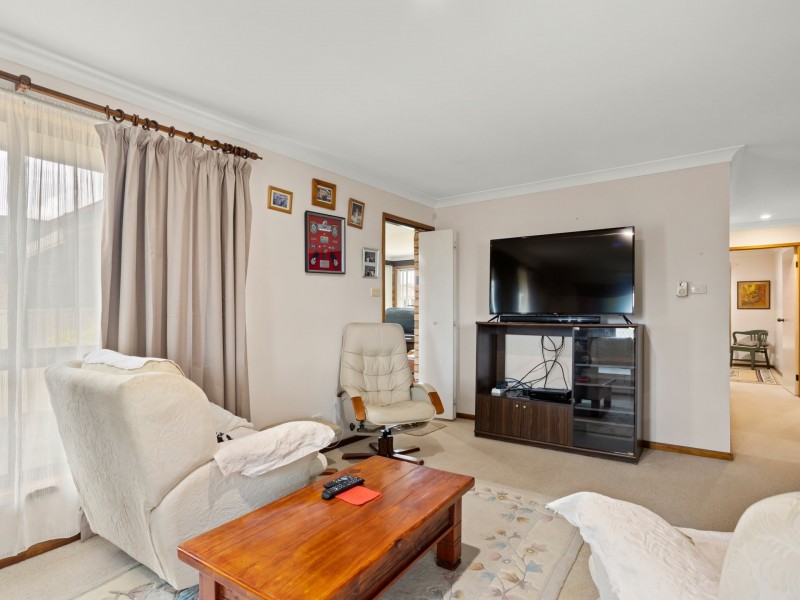 16 Hickory Crescent, Taree NSW 2430