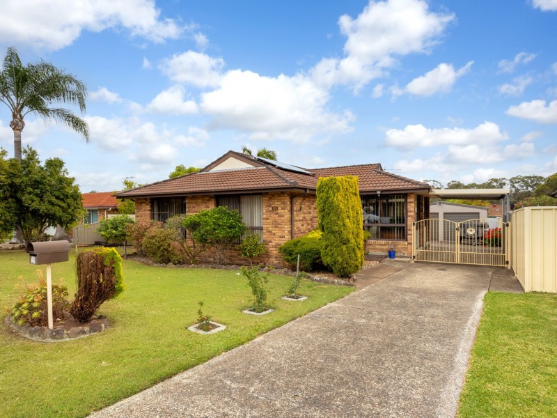16 Hickory Crescent, Taree NSW 2430
