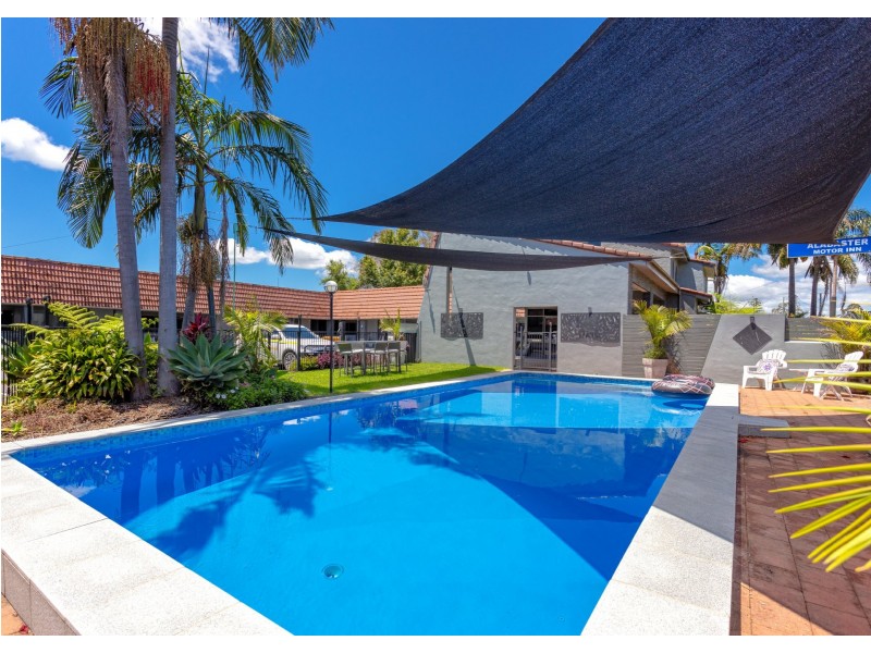 23-25 Oxley Street, Taree NSW 2430