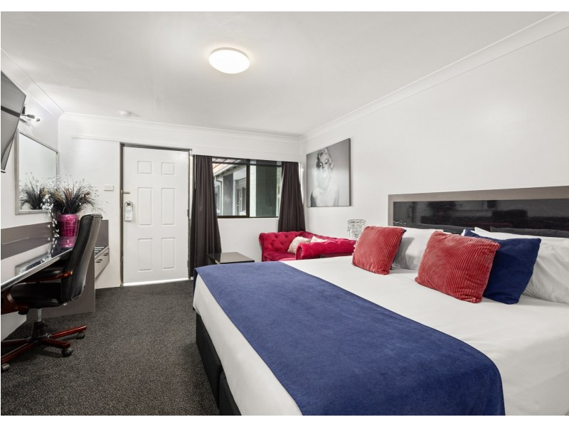 23-25 Oxley Street, Taree NSW 2430