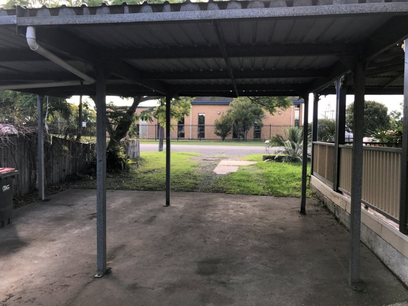 6 Railway Parade, Taree NSW 2430