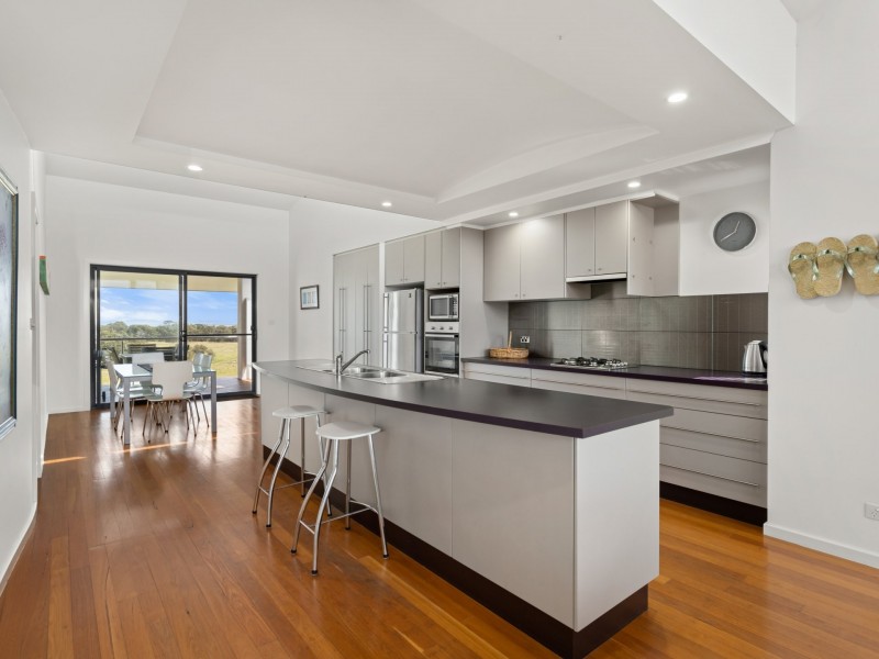 2/38 High Street, Black Head NSW 2430