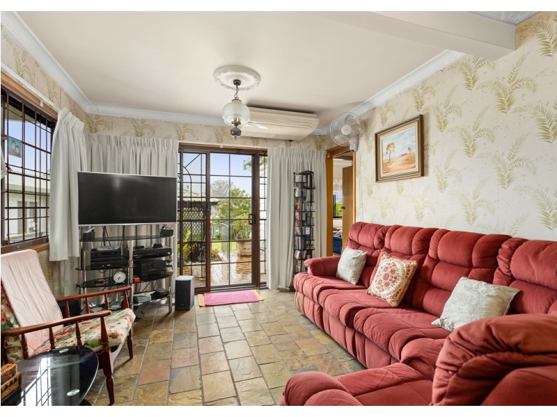 5 McLaughlin Ave, Taree NSW 2430