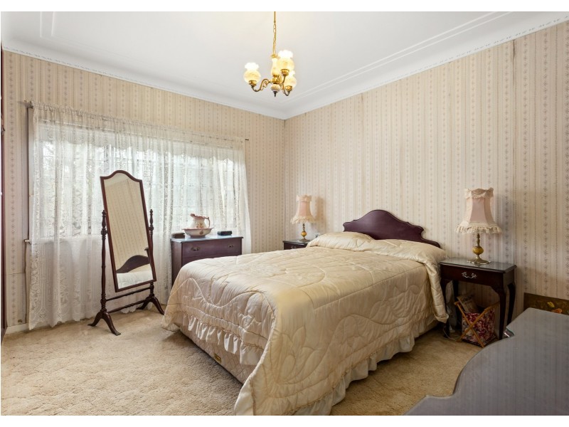 5 McLaughlin Ave, Taree NSW 2430