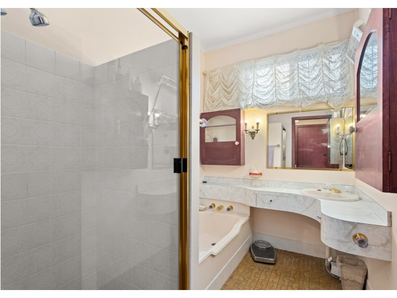 5 McLaughlin Ave, Taree NSW 2430