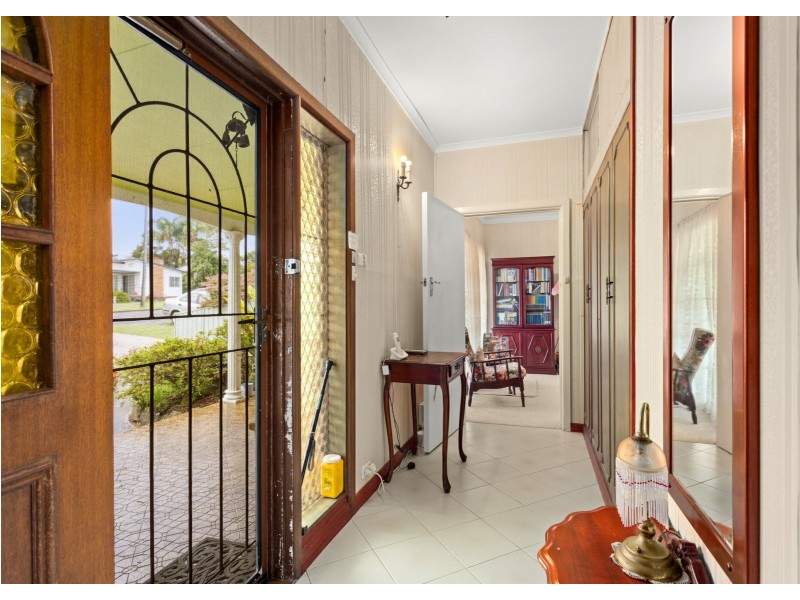 5 McLaughlin Ave, Taree NSW 2430