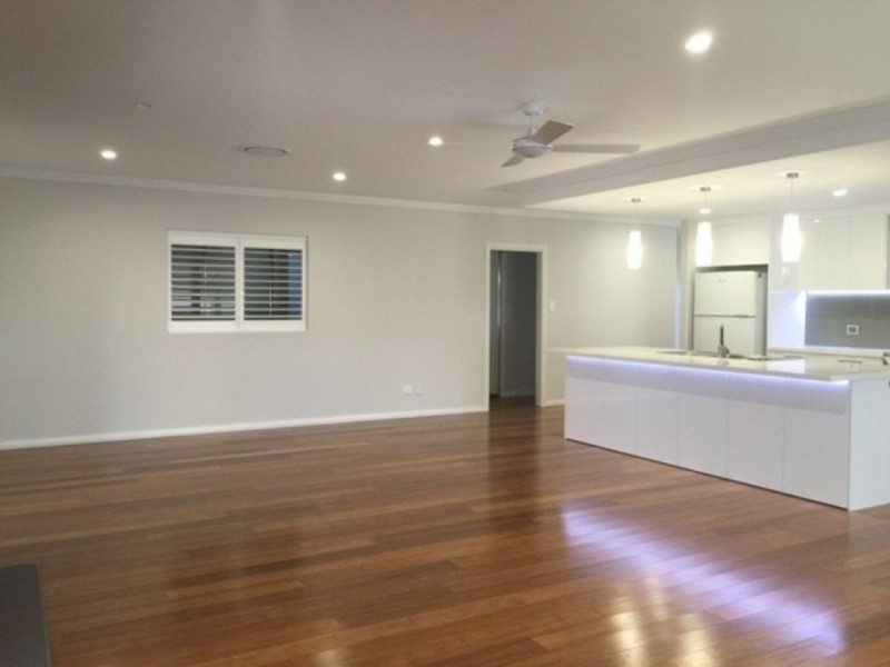 11 Stirling Place, Taree NSW 2430