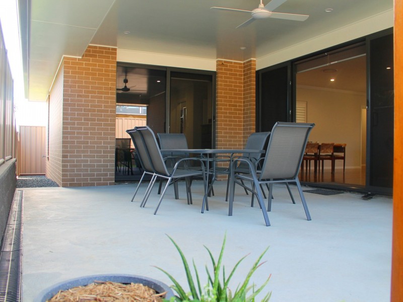 11 Stirling Place, Taree NSW 2430