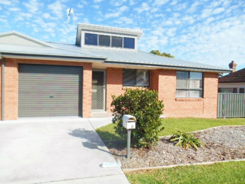 2B Frances Street, Taree NSW 2430