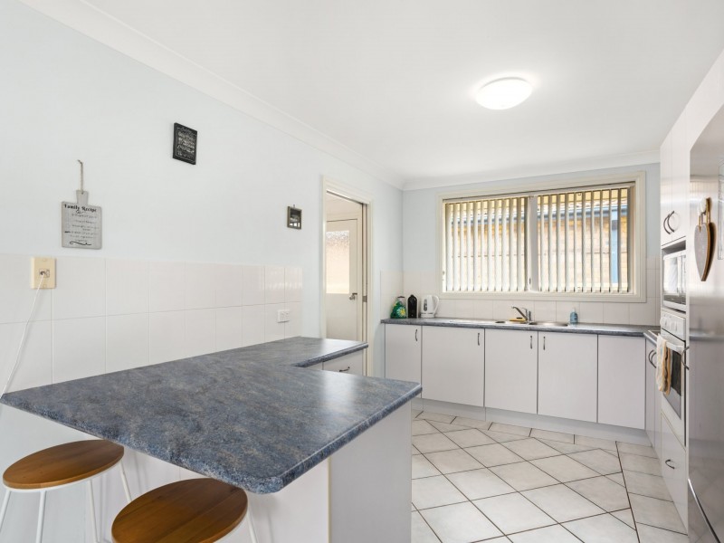 Villa 2/16 Waterman Street, Old Bar NSW 2430
