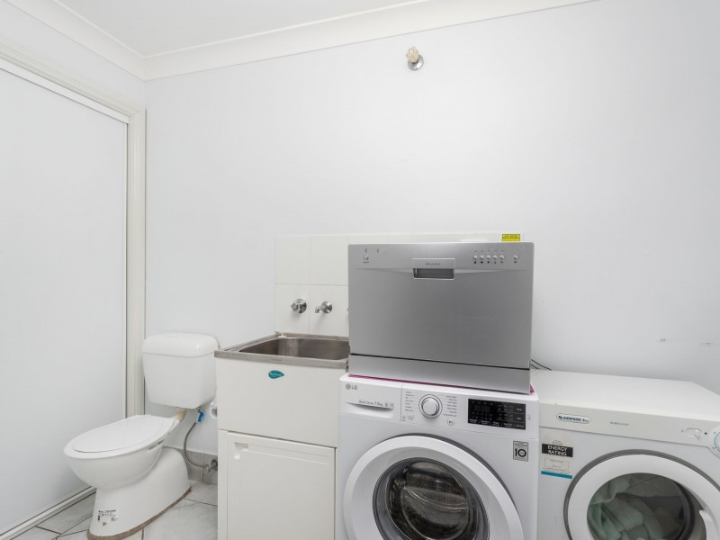 Villa 2/16 Waterman Street, Old Bar NSW 2430