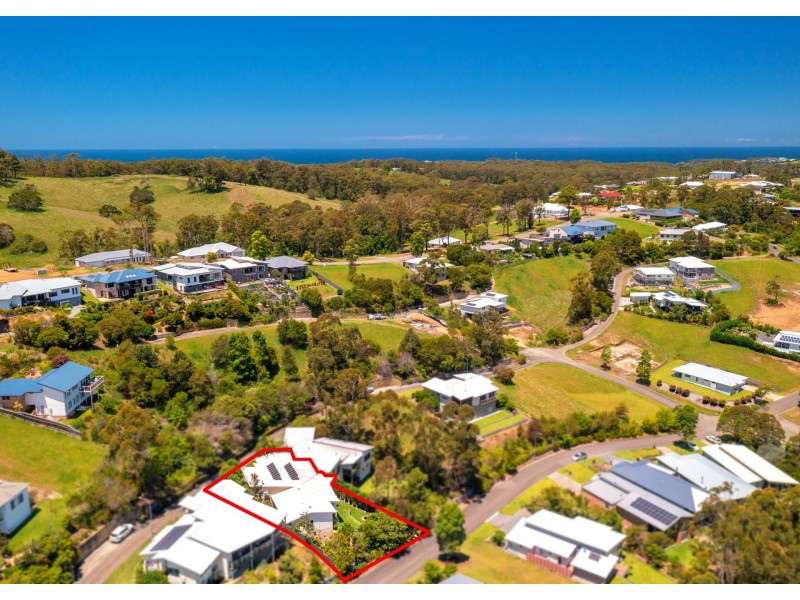 25 St Andrews Court, Tallwoods Village NSW 2430